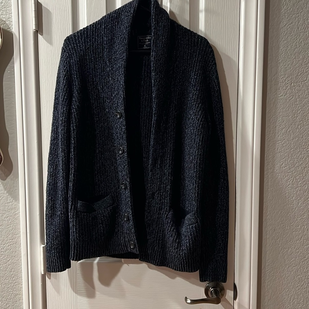 Brand New Abercrombie & Fitch Button Up Sweater